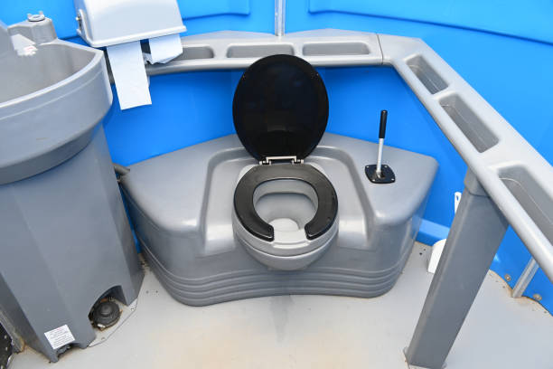 Best Portable toilet rental cost  in Avon Park, FL